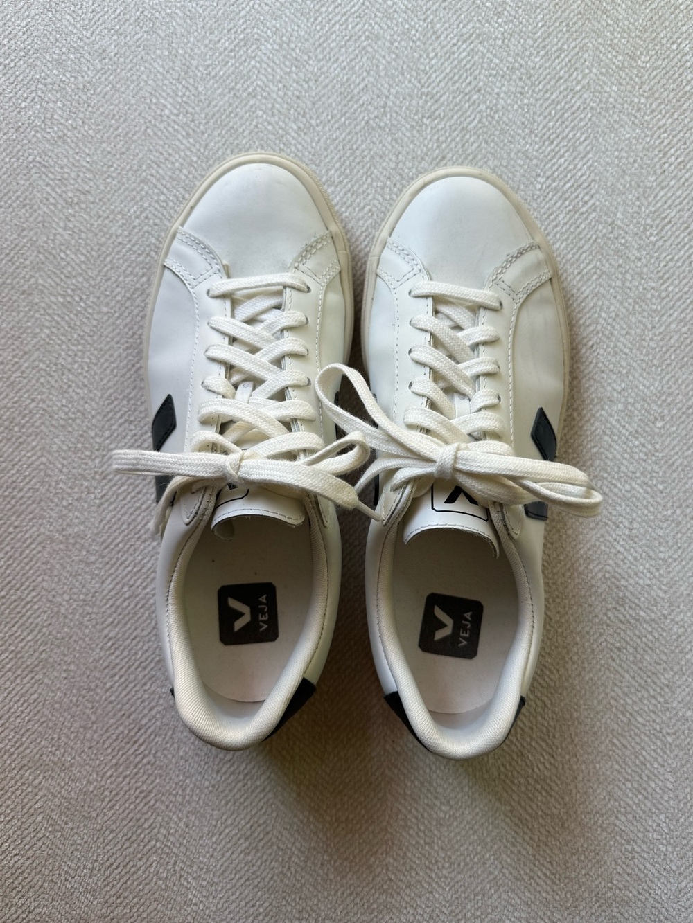 Veja sneakers